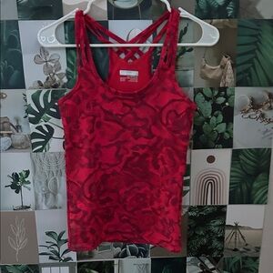 Marmot Red Patterned Tank Top